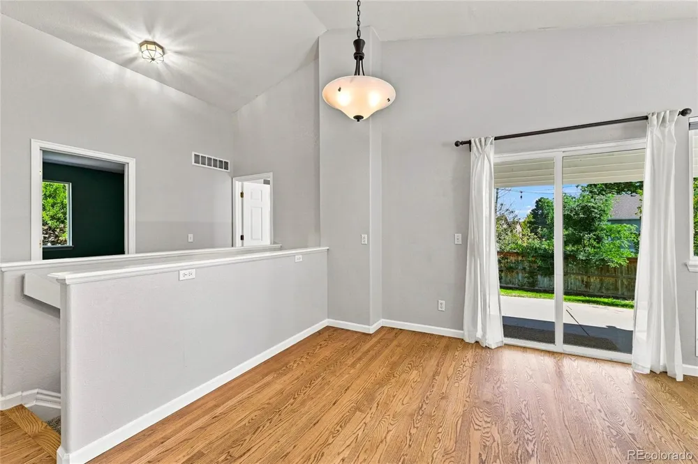 9712 Queenscliffe Drive Highlands Ranch, CO 80130