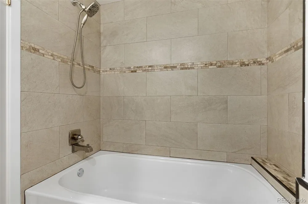 12256 E Bates Circle Aurora, CO 80014