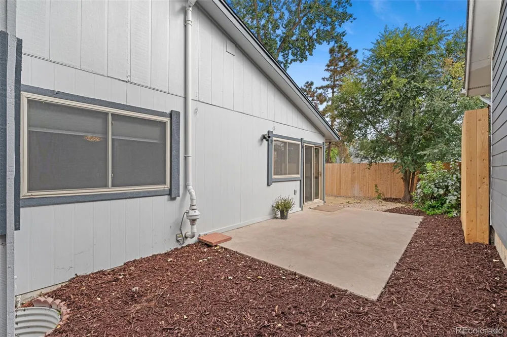 12256 E Bates Circle Aurora, CO 80014