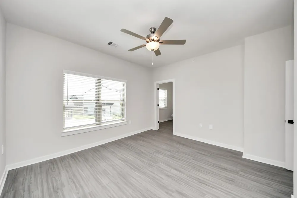 7711 Longmire Road #97 Conroe, TX 77304