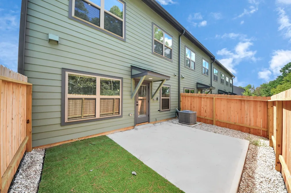 7711 Longmire Road #97 Conroe, TX 77304