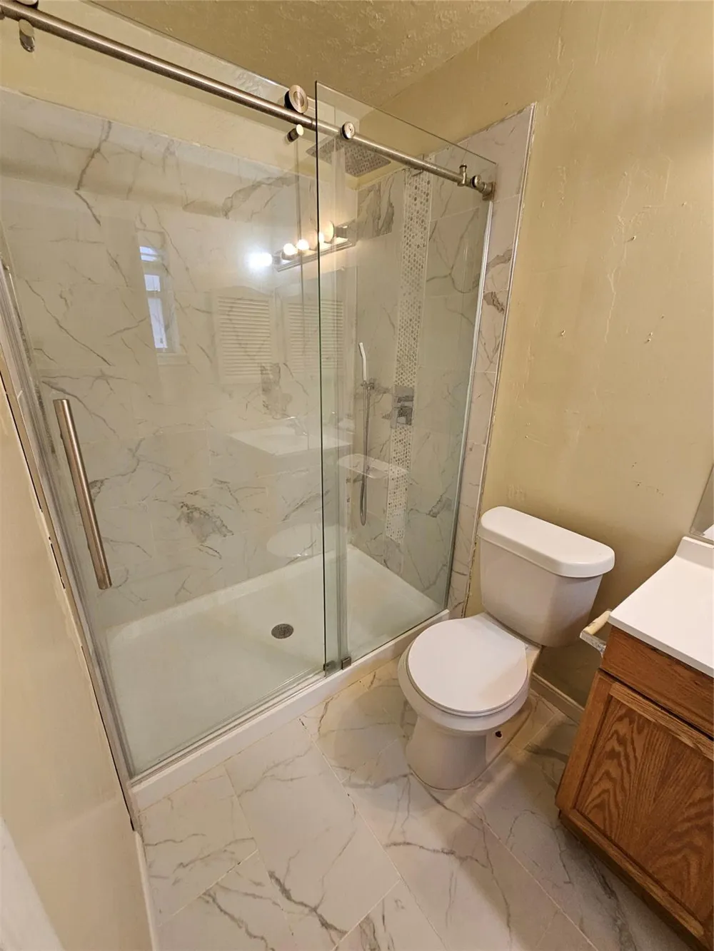 10423 Tenneco Drive Houston, TX 77099