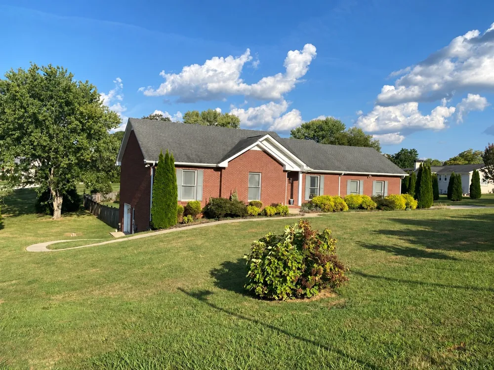 301 Locust Rd Clarksville, TN 37043