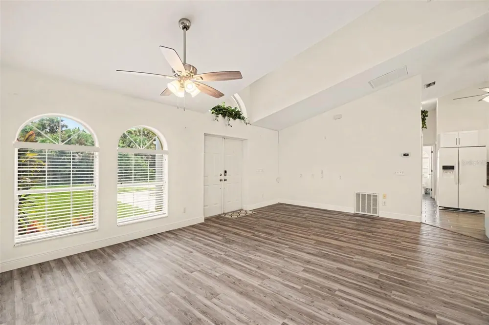 405 POINSETTIA AVENUE Lehigh Acres, FL 33972