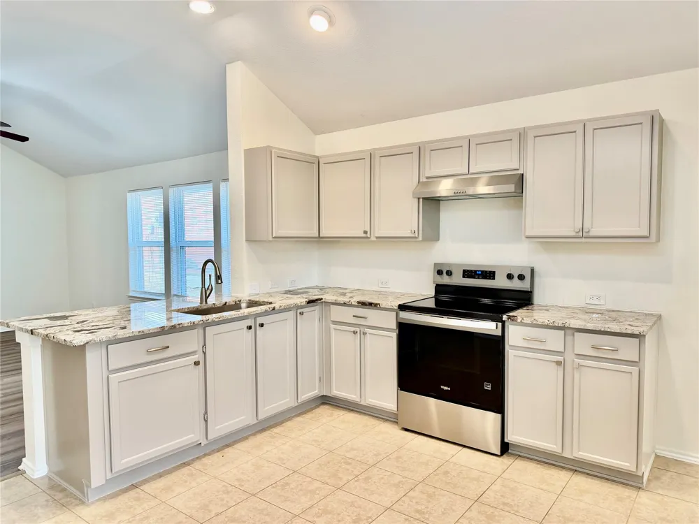 1712 Ironworks Drive Dallas, TX 75253