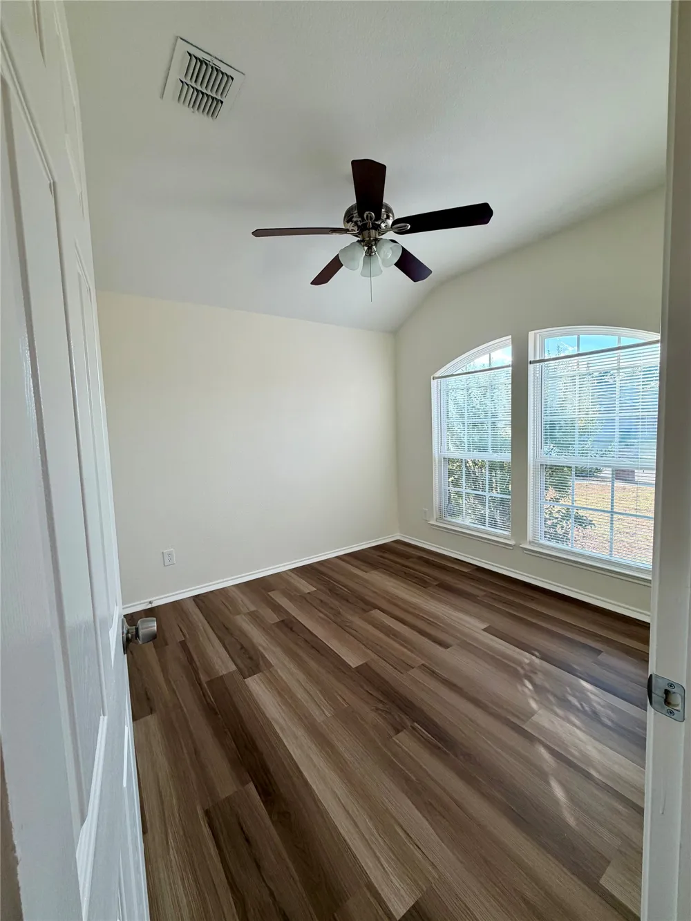 1712 Ironworks Drive Dallas, TX 75253