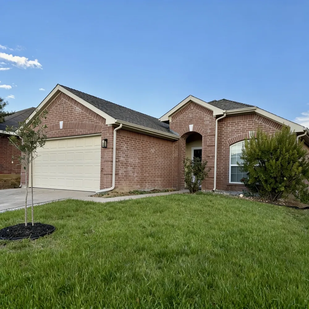 1712 Ironworks Drive Dallas, TX 75253