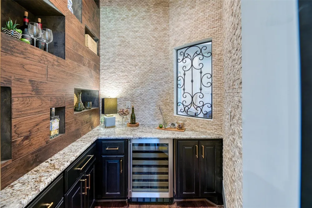 3903 Indigo Court Manvel, TX 77578