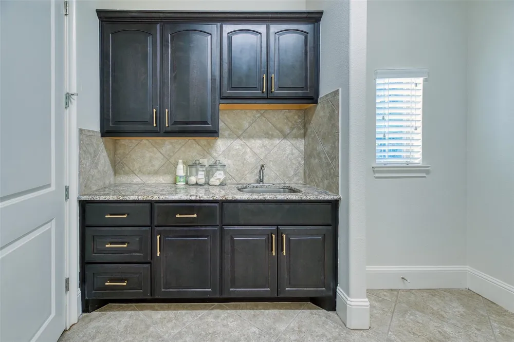 3903 Indigo Court Manvel, TX 77578