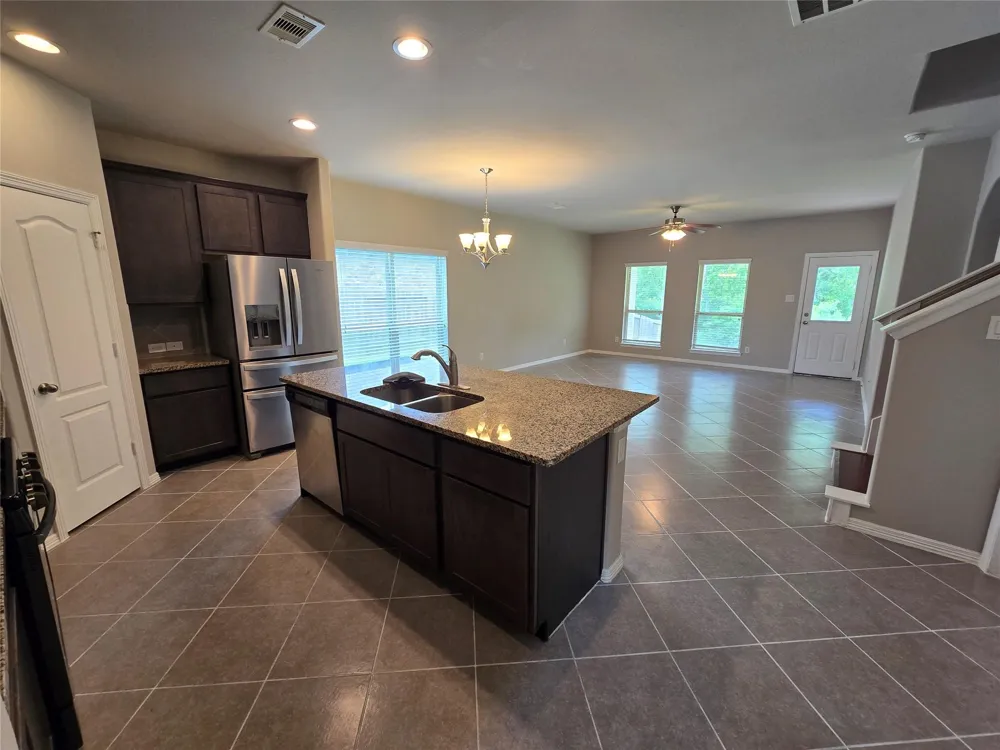 2027 Brookmont Drive Conroe, TX 77301