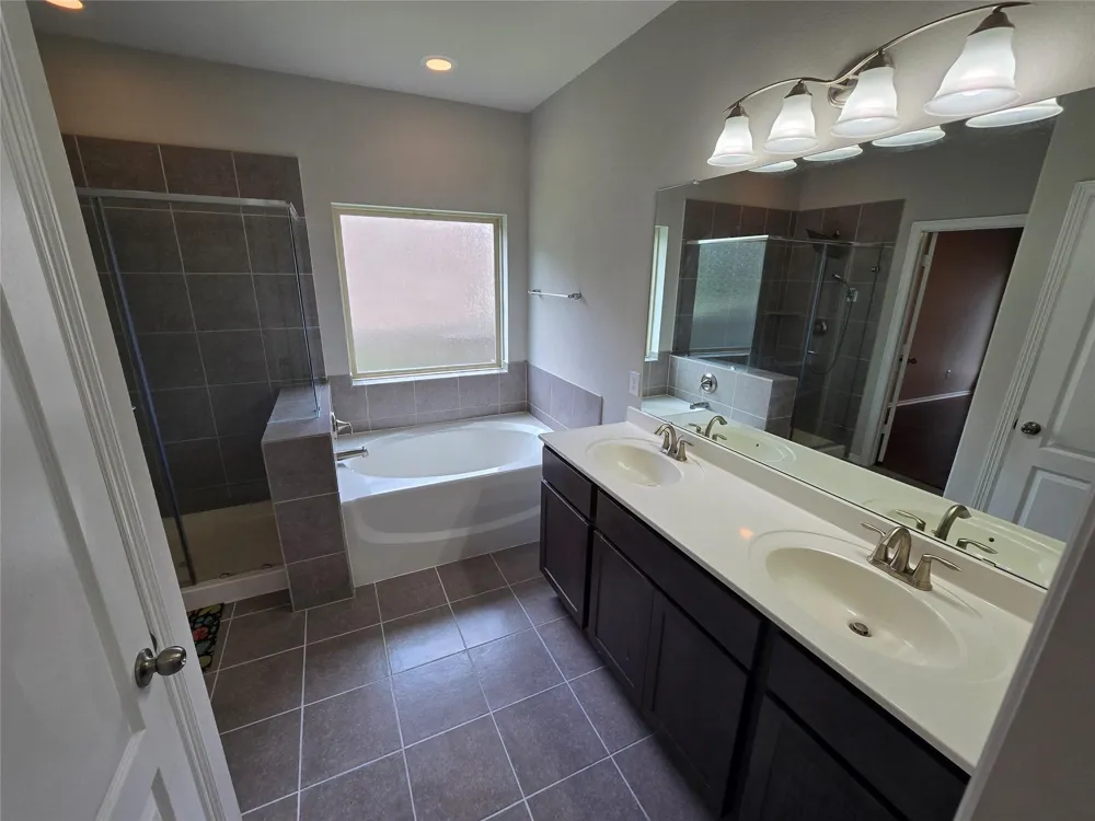 2027 Brookmont Drive Conroe, TX 77301