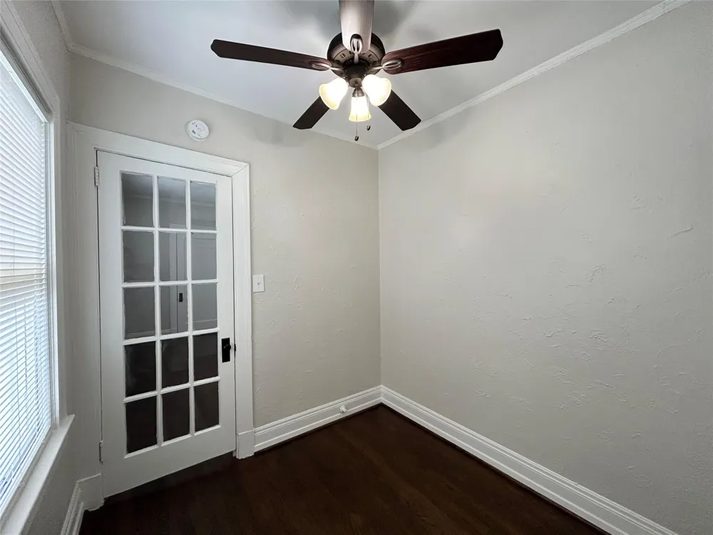 3920 Fannin Street #205 Houston, TX 77004