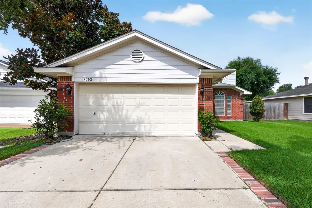 15502 Prairie Oaks Drive Houston, TX 77083