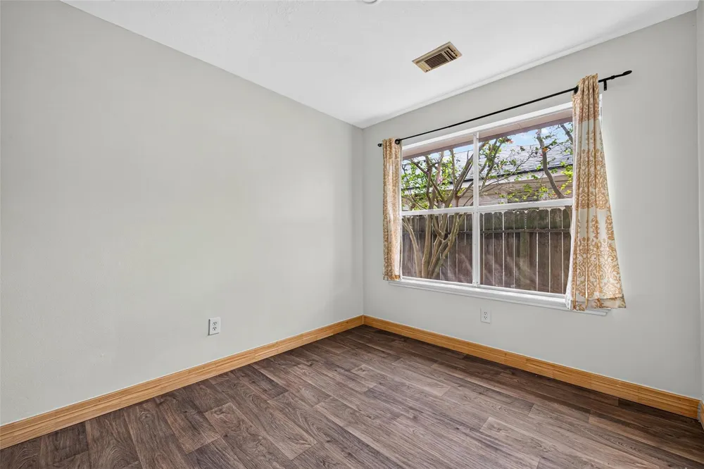 15502 Prairie Oaks Drive Houston, TX 77083