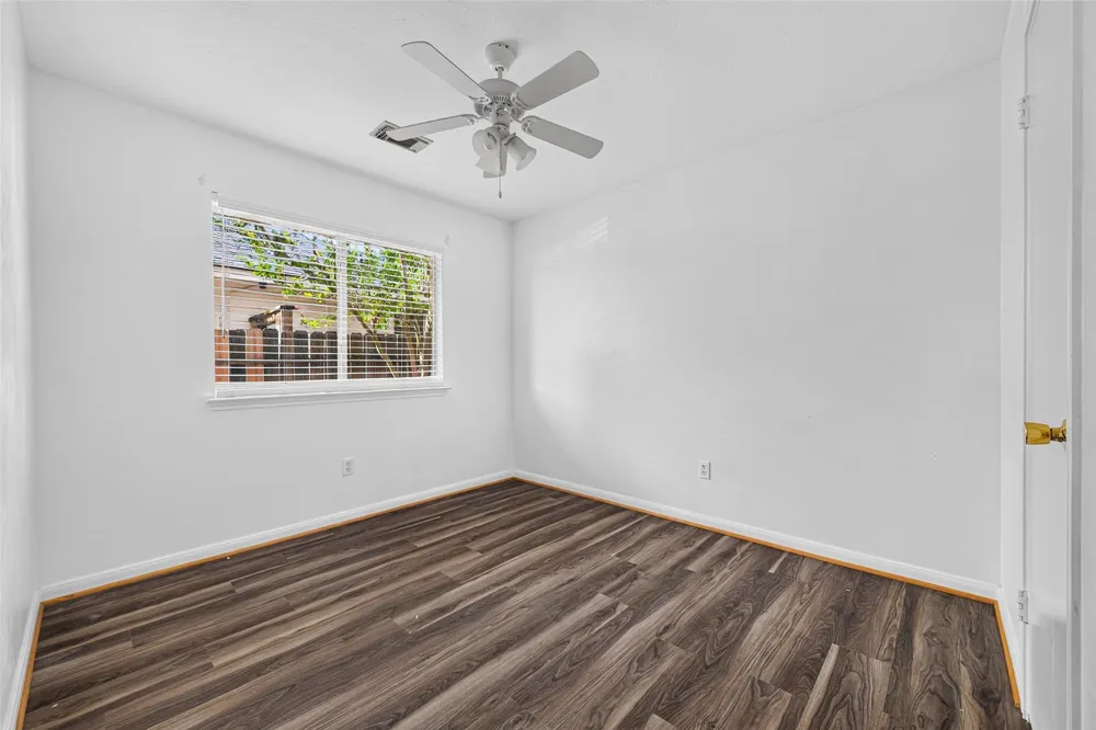 15502 Prairie Oaks Drive Houston, TX 77083