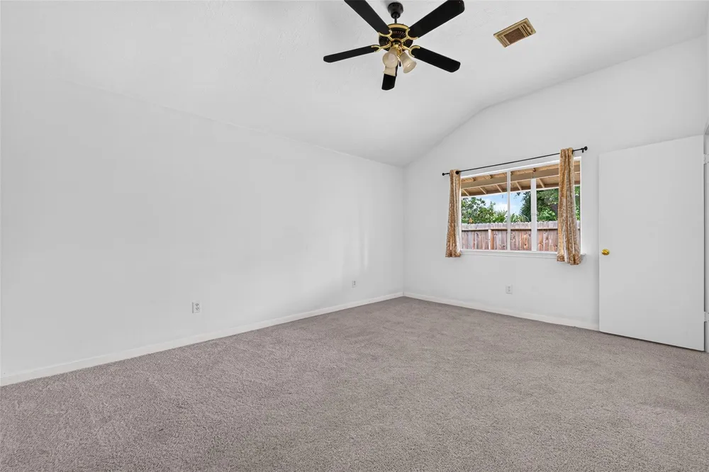 15502 Prairie Oaks Drive Houston, TX 77083