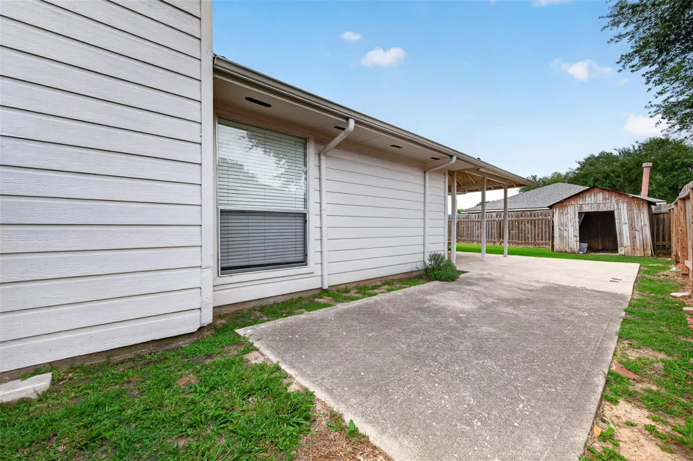 15502 Prairie Oaks Drive Houston, TX 77083
