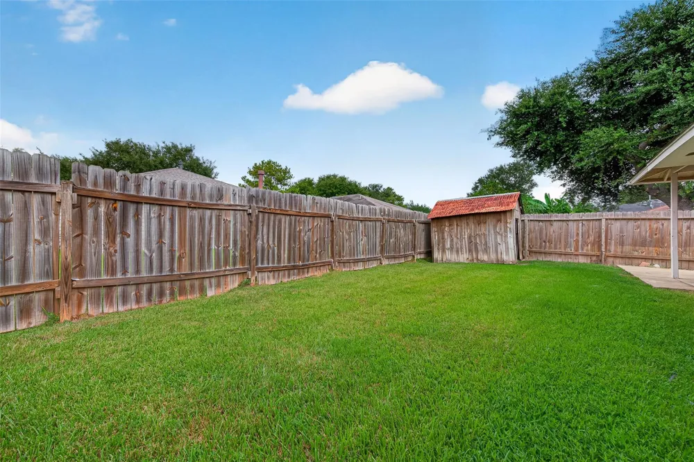 15502 Prairie Oaks Drive Houston, TX 77083