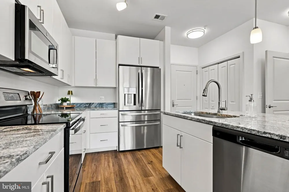 10755 FAIRGROUNDS DRIVE #138 Fairfax, VA 22030