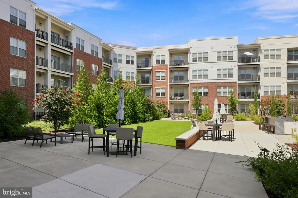 10755 FAIRGROUNDS DRIVE #138 Fairfax, VA 22030