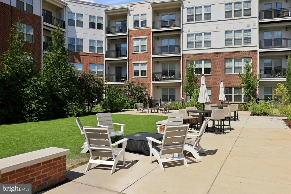 10755 FAIRGROUNDS DRIVE #138 Fairfax, VA 22030