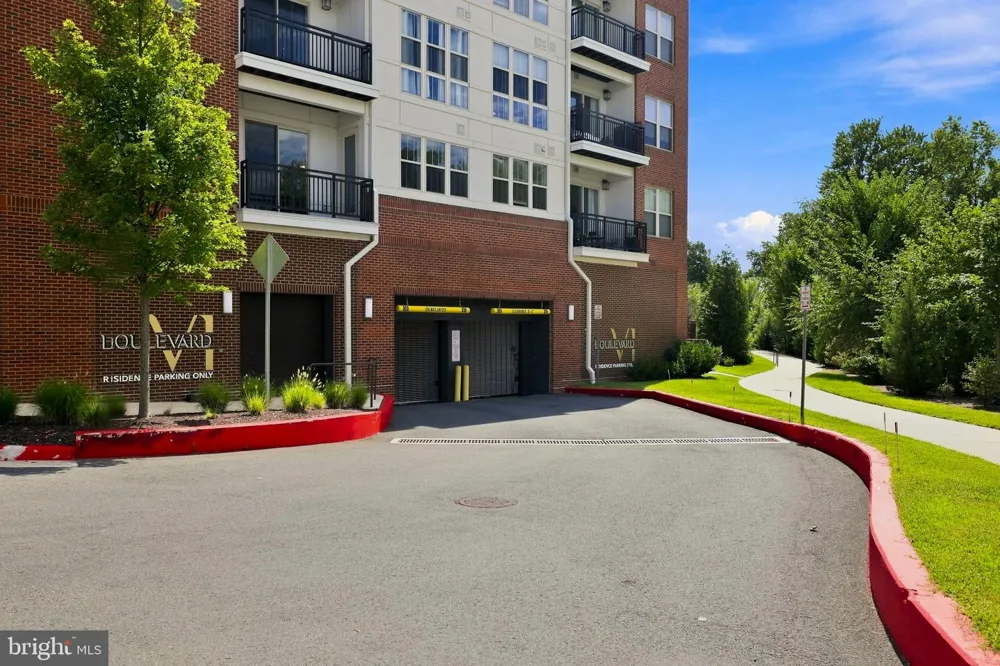10755 FAIRGROUNDS DRIVE #138 Fairfax, VA 22030