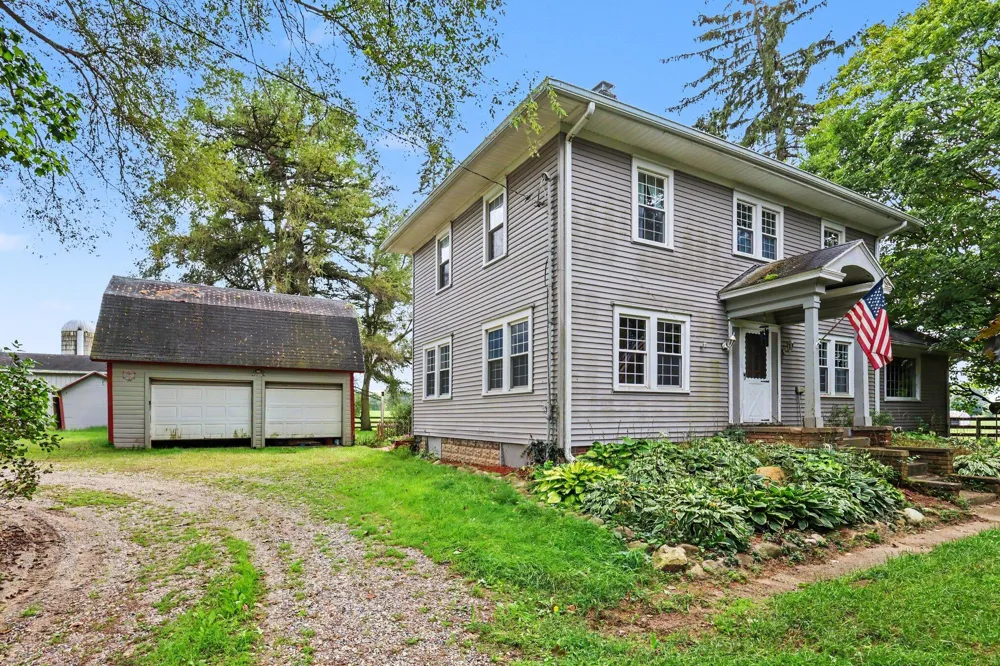 5457 Wood Road Tompkins Township, MI 49277