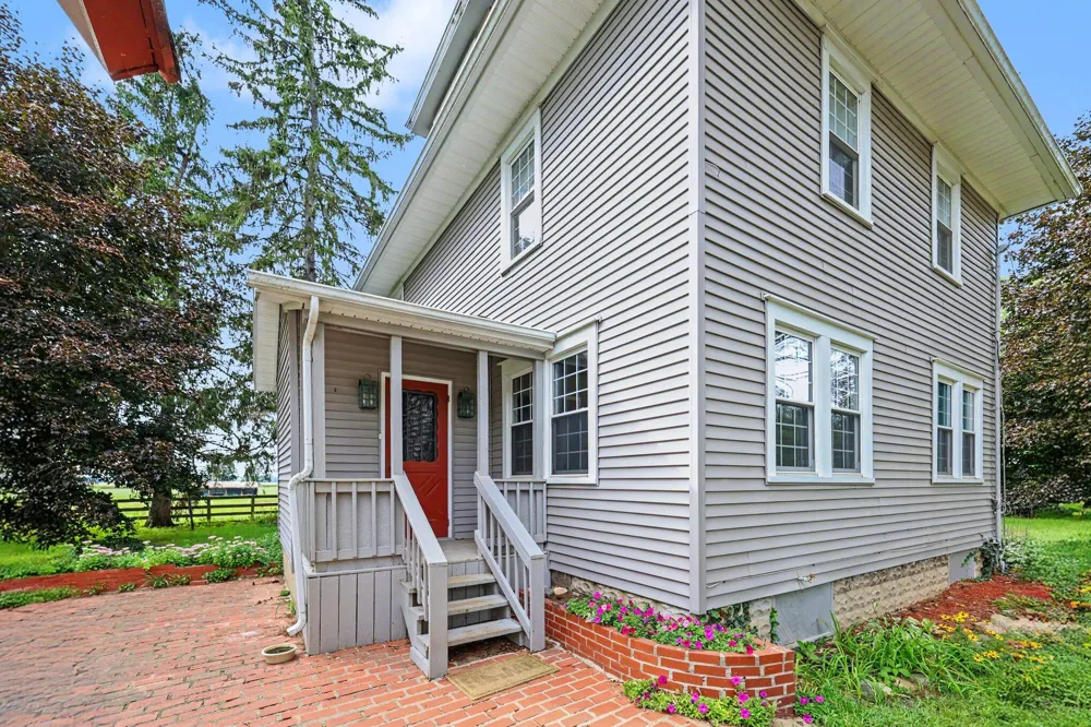 5457 Wood Road Tompkins Township, MI 49277