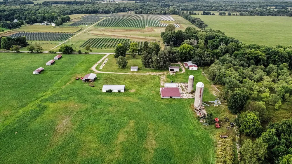 5457 Wood Road Tompkins Township, MI 49277