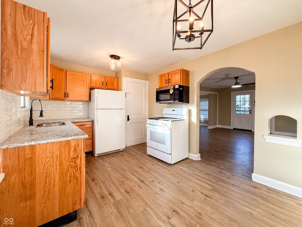3619 Andover Road Anderson, IN 46013