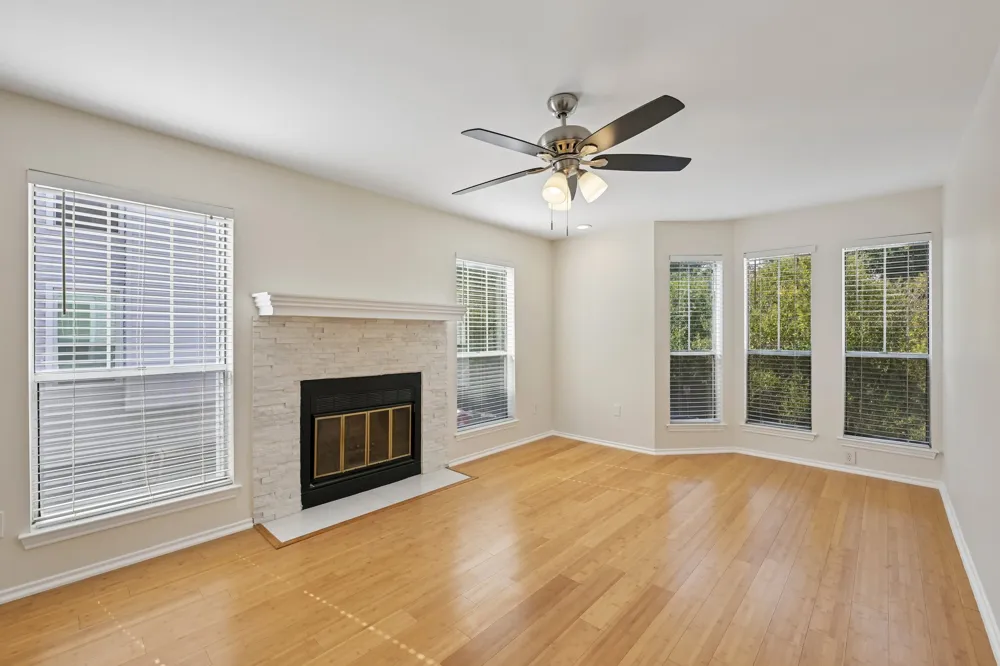 2520 Quarry Road #202 Austin, TX 78703