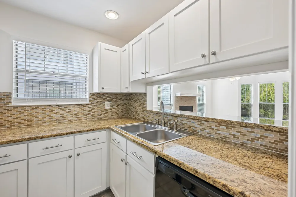 2520 Quarry Road #202 Austin, TX 78703