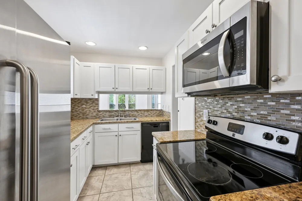 2520 Quarry Road #202 Austin, TX 78703