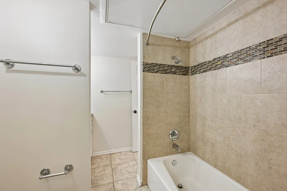 2520 Quarry Road #202 Austin, TX 78703