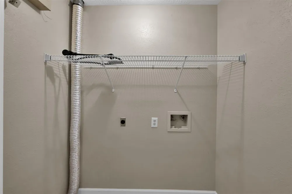 93 W High Oaks Circle Spring, TX 77380
