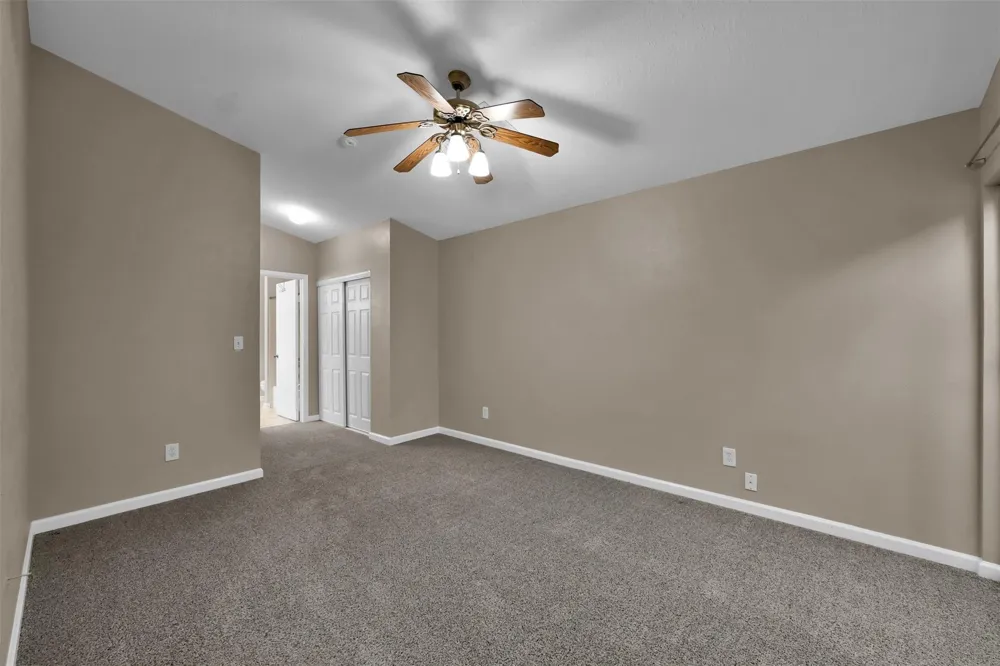 93 W High Oaks Circle Spring, TX 77380
