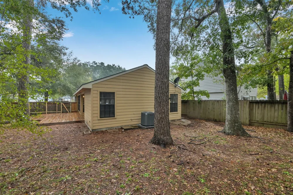 93 W High Oaks Circle Spring, TX 77380