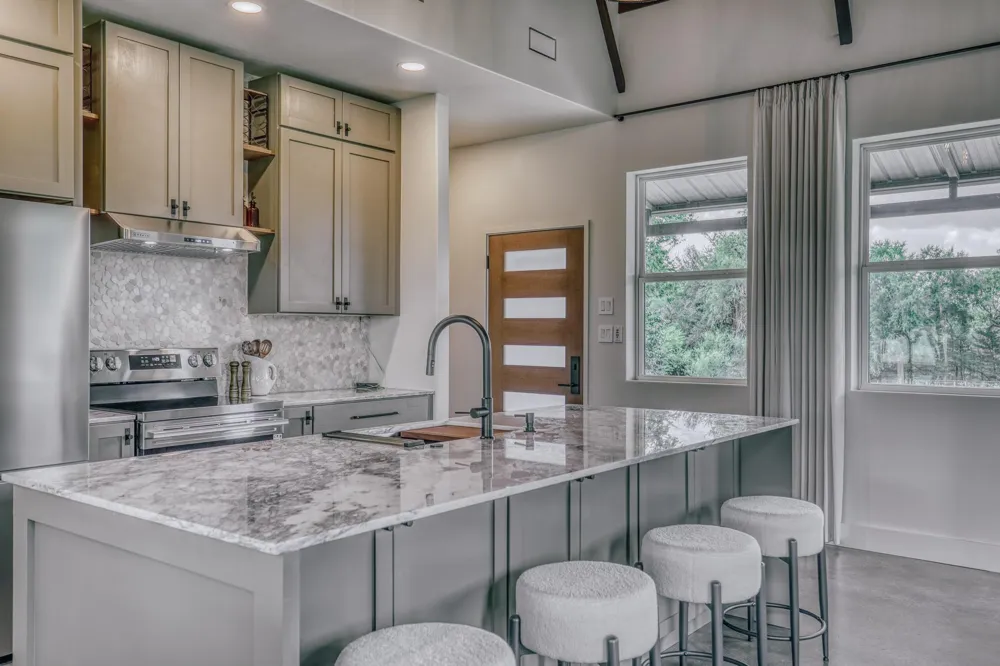 16401 Fm 1155 E Washington, TX 77880