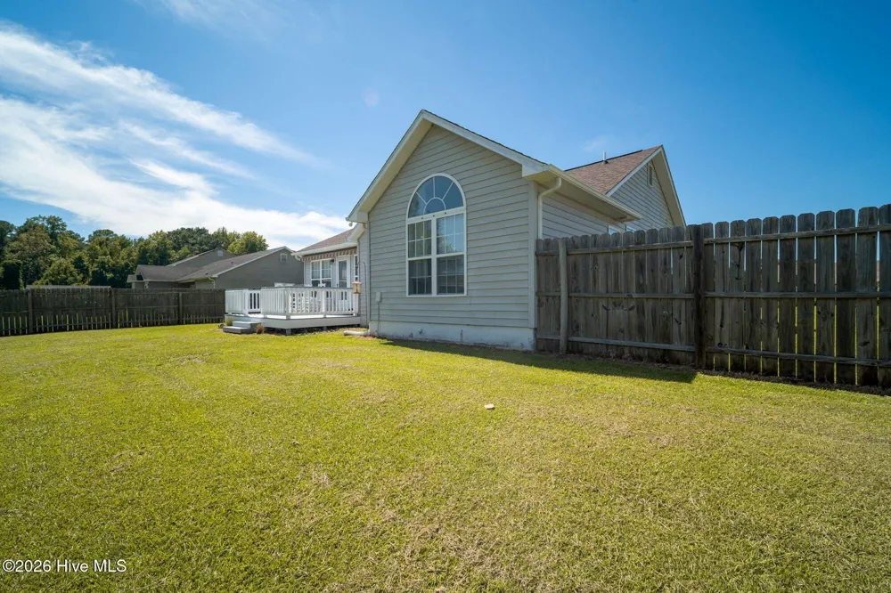 104 Fieldgate Drive Jacksonville, NC 28546