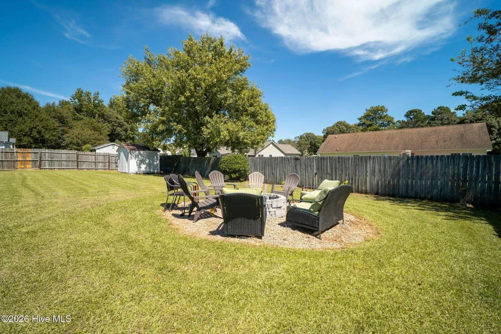 104 Fieldgate Drive Jacksonville, NC 28546