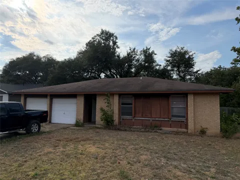 7704 Woodcroft Drive