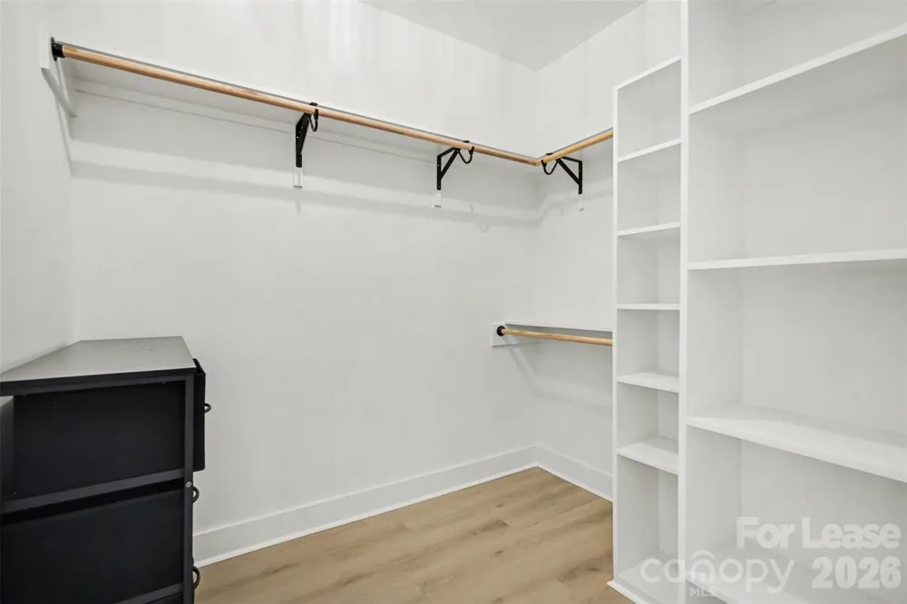 2512 Elmin Street Charlotte, NC 28208