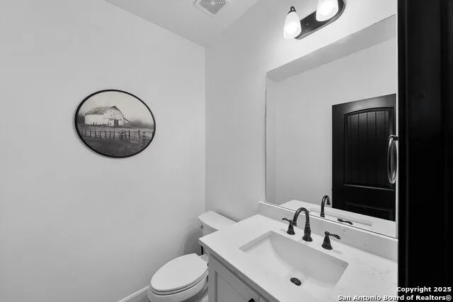450 Spanish Grant Bandera, TX 78003