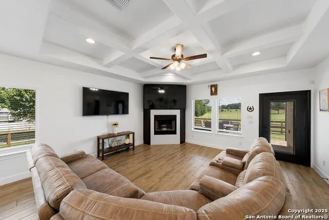 450 Spanish Grant Bandera, TX 78003