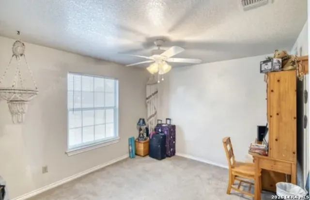 622 S Oak Pearsall, TX 78061
