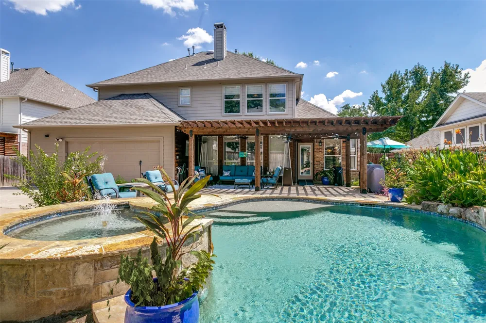1628 Highland Oaks Drive Keller, TX 76248