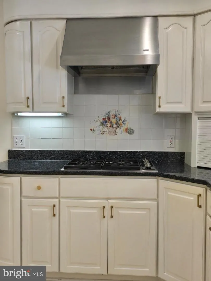 28082 OAKLANDS CIRCLE Easton, MD 21601
