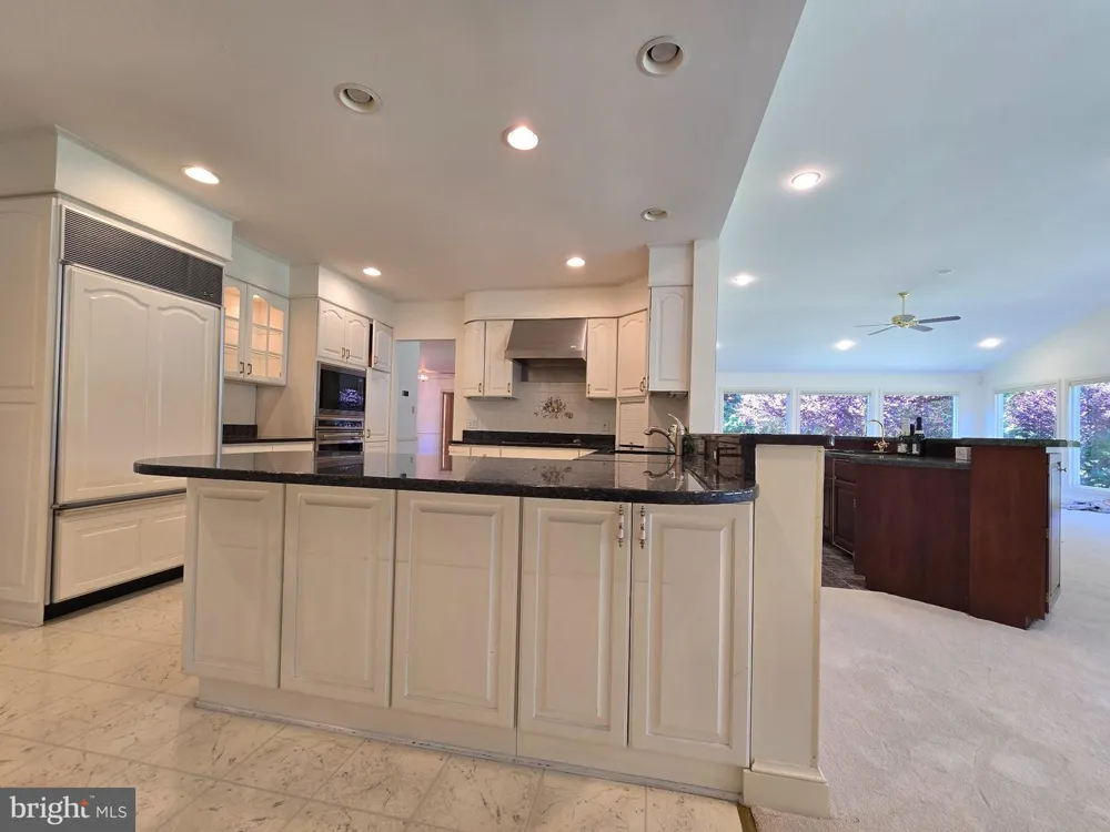28082 OAKLANDS CIRCLE Easton, MD 21601