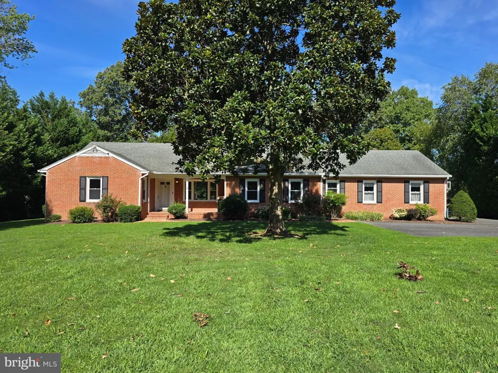 28082 OAKLANDS CIRCLE Easton, MD 21601