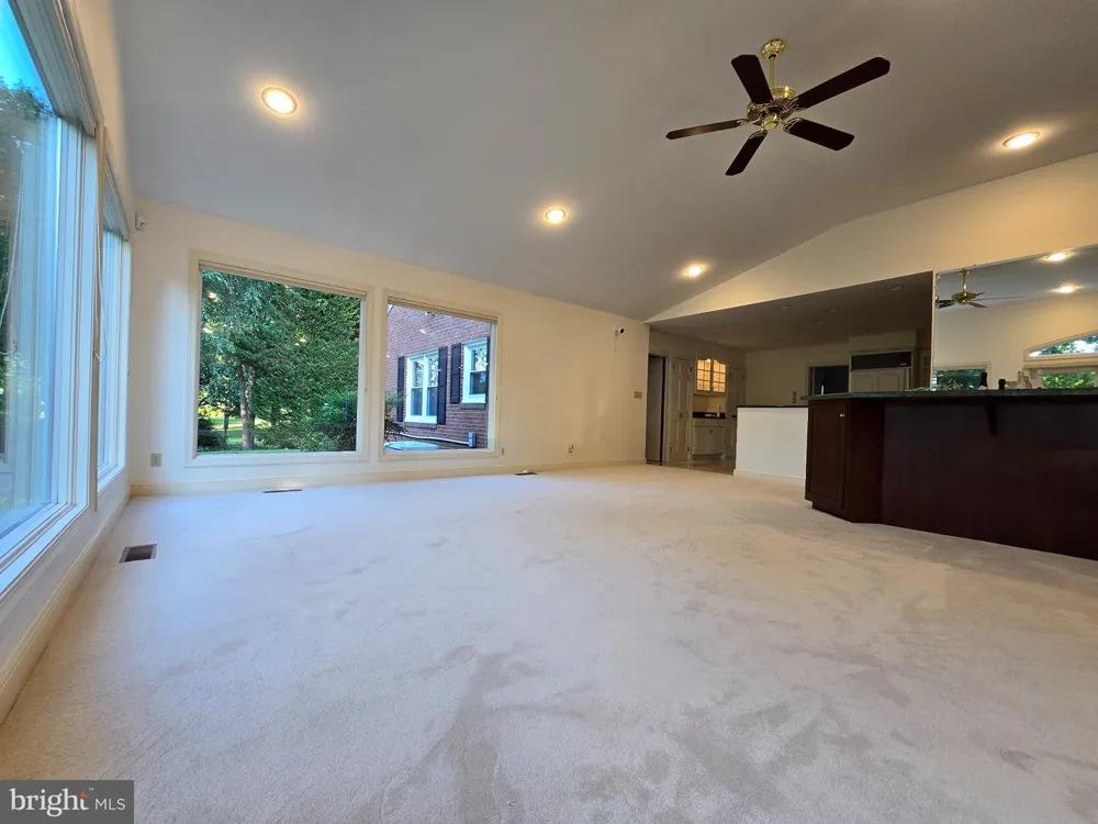 28082 OAKLANDS CIRCLE Easton, MD 21601